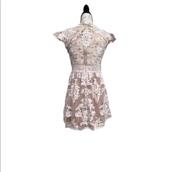 New For Love and Lemons Temecula Fit & Flare Mini dress Ivory size Small - Picture 11 of 16